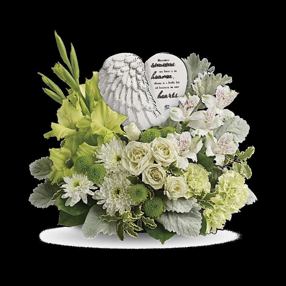 Teleflora's Hearts In Heaven Bouquet
